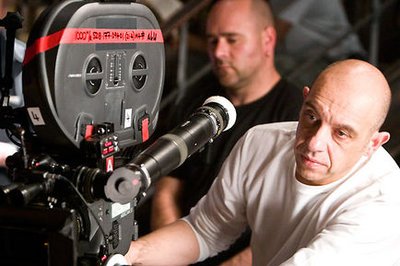 Normal_hbp_behindthescenes_onset_006