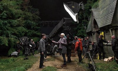Normal_hbp_behindthescenes_onset_007