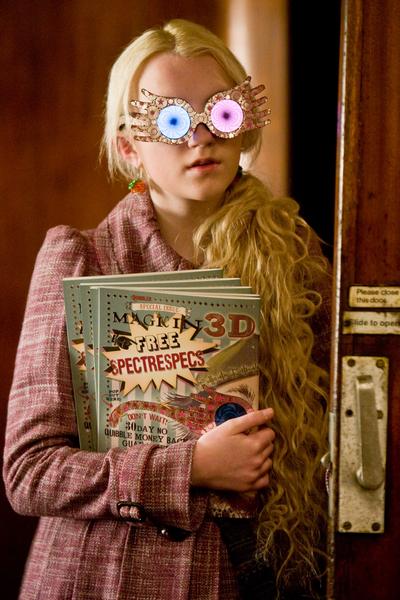 Normal_movies_officialimages_lunaspectre_001