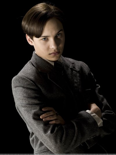 Normal_movies_hbp_promostills_08