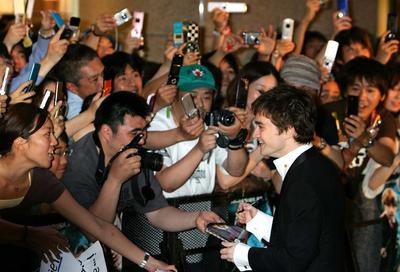 Normal_ootp_premieres_osaka_01