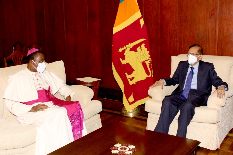 Apostolic Nuncio discusses Easter attacks with G.L.