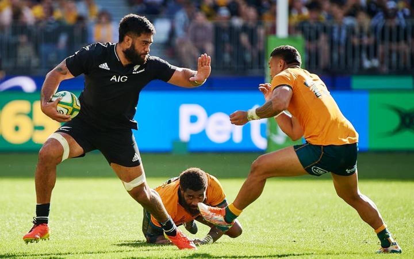 Clean sweep by All Blacks