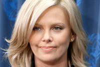 Side-charlize-theron_1