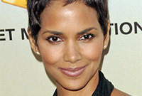Celebrity-hair-style-trends-short-hair-cuts-side