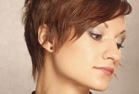 Bad-hair-solutions-dry-frizz-locks-side