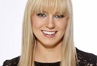 Hairstyle-makeover-straight-hair-that-lasts-side