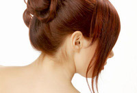 Hairstyling-steps-that-can-ruin-your-do-side