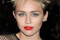 Hairstyle-ideas-for-an-alternative-look-side