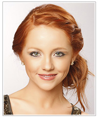 Model with a heart face shape