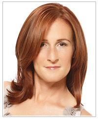 Model with a square face shape