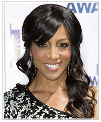 Shaun Robinson hairstyles