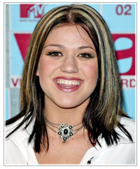 Kelly Clarkson hairstyles