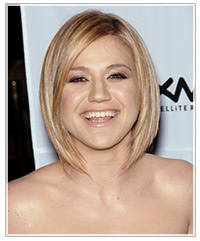 Kelly Clarkson hairstyles