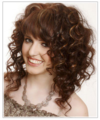 Model with brown curly hair