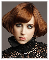 Model with short bob
