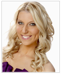 Model with long blonde hair