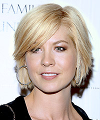 Jenna Elfman hairstyles