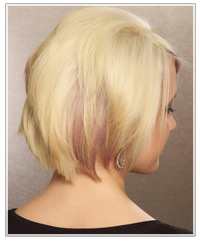 Click here to try on this hairstyle Model with volume-filled bob