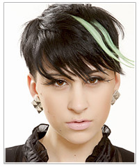 Model with a piecey fringe
