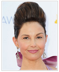 Ashley Judd hairstyles