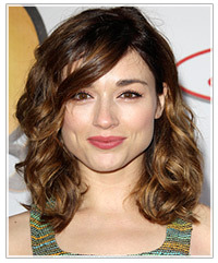 Crystal Reed hairstyles