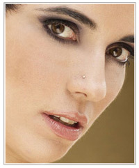 Click here to try on this hairstyle Model with smokey eyes and nude lips