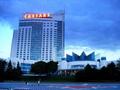 Water-front-facing-caesars