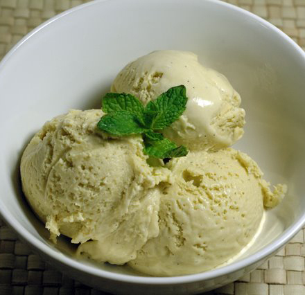 Matcha Frap (Green Tea Ice Cream) recipe