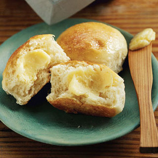 Honey-yeast-rolls-l_medium