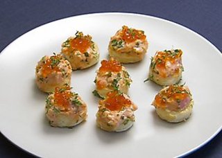 Ie0301_salmon_vol_au_vent_e_medium