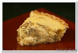 Spinach_and_asiago_sausage_quiche_medium