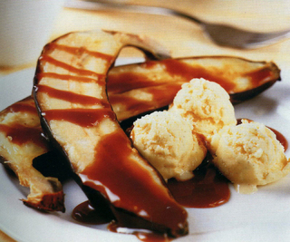 Baked_banana_001_medium