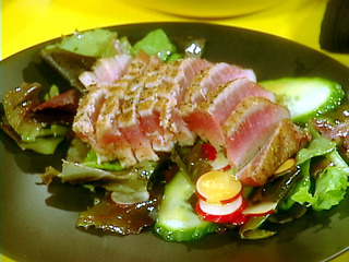 Tm1c06_tuna_greens_lg_medium