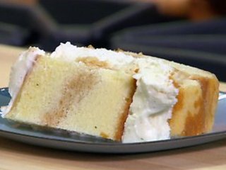 Tm1503_ice_cream_cake_e_medium