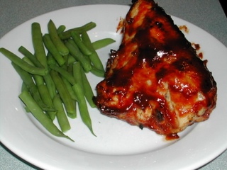 Buffalo_wings_sauced_cast_iron_medium