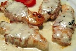 Creamy-bacon-wrapped-chicken_medium