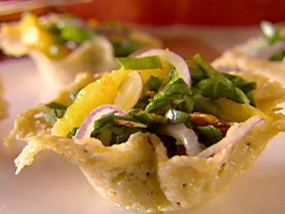 Ei0917_spinachsalad_e_medium