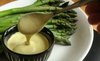 2008_a_veggie_venture_party_asparagus_with_aioli_985-400_thumb