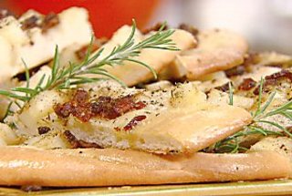 Mo0813_bread_e_medium