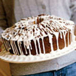 Chocolate_chip_coffee_cake_medium