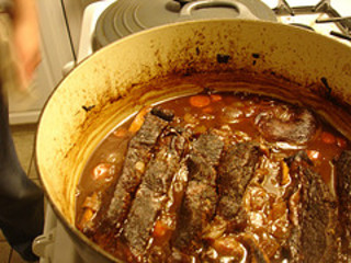 Wine_braised_short_ribs_medium