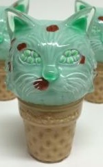 Many eyes cat icecream mint x chocolate chips Many ...