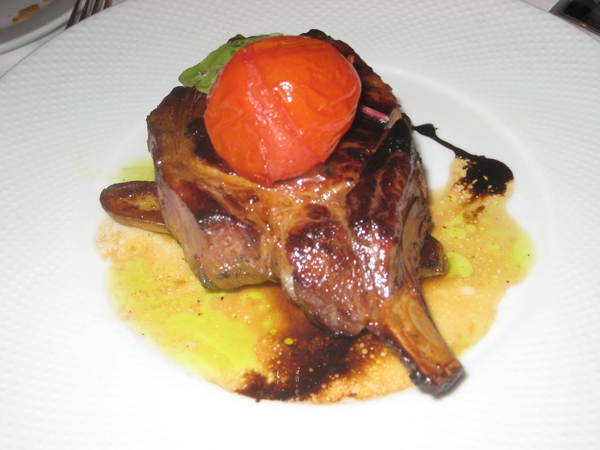 Kurobuta Pork Chop Le Bistro, Honolulu Restaurant Review-Kurobuta Pork Chop