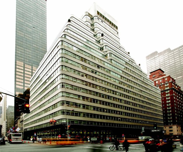 Modernist_midsize