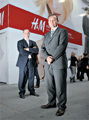Dec_2006__h___m_midsize