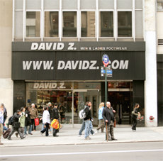 Survival_of_the_retail_midsize