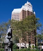 One_pierrepont_plaza_frontbox