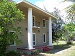 Tn-300px-campbellhouseokahumpka1