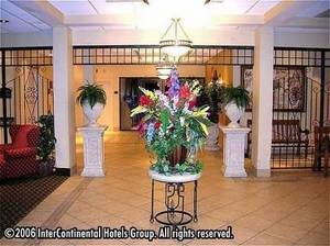 Holiday Inn Express College Park::Travelocity.com